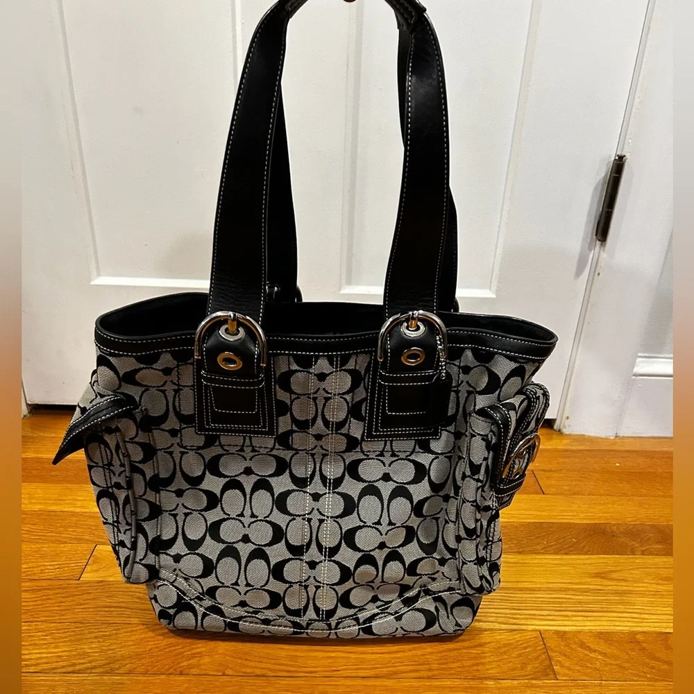 Vintage Coach Signature Black Jacquard Tote Bag Leather Trim Shoulder Purse Vintage Coach Signature Logo Shoulder Bag, #2154, Jacquard  main image 3